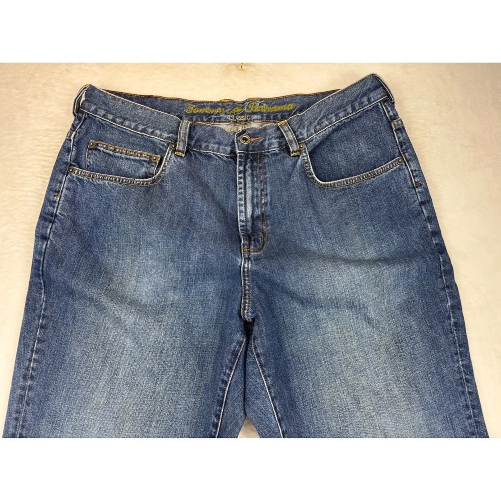 Tommy Bahama Classic Fit Mens 38x22 Jeans Blue Denim Straight Leg Medium Wash